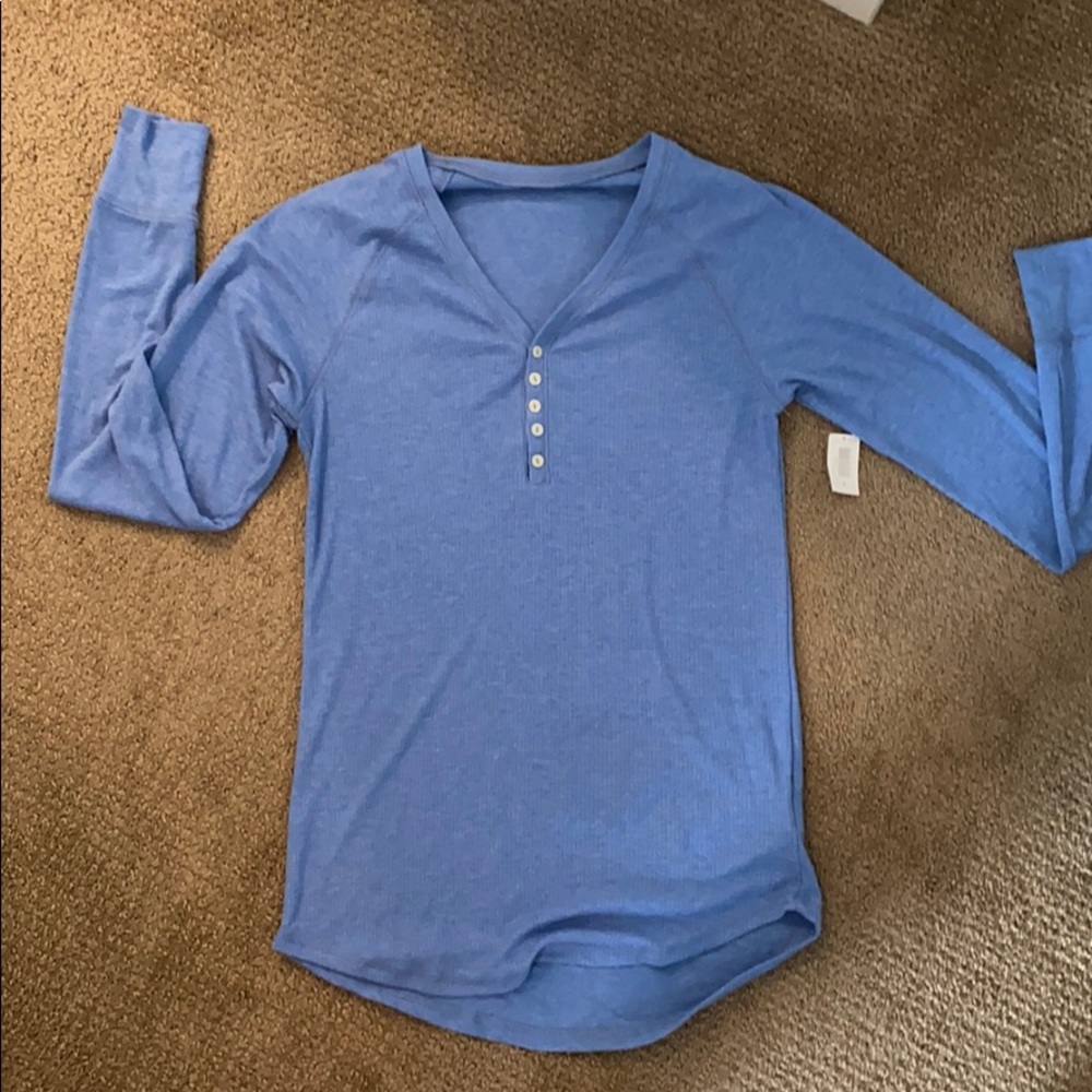 Gap body long sleeve T-shirt